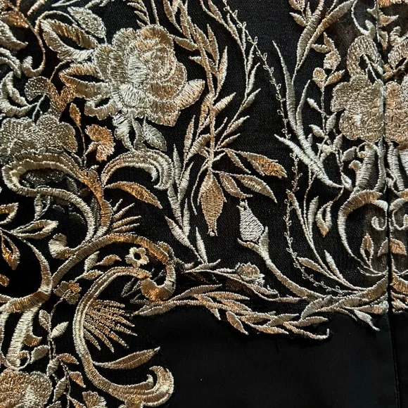 Marchesa Notte Mermaid Black Stretch Crepe and Gold Lace Embroidered Ball Gown 8 - Picture 15 of 16